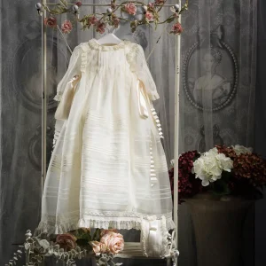 Faldón y capota bautizo marfil