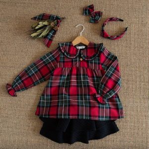 CONJUNTO ( BLUSON TARTÁN Y FALDA GUATEADA) NIÑA COLECCIÓN CIRCO, INVIERNO 2023