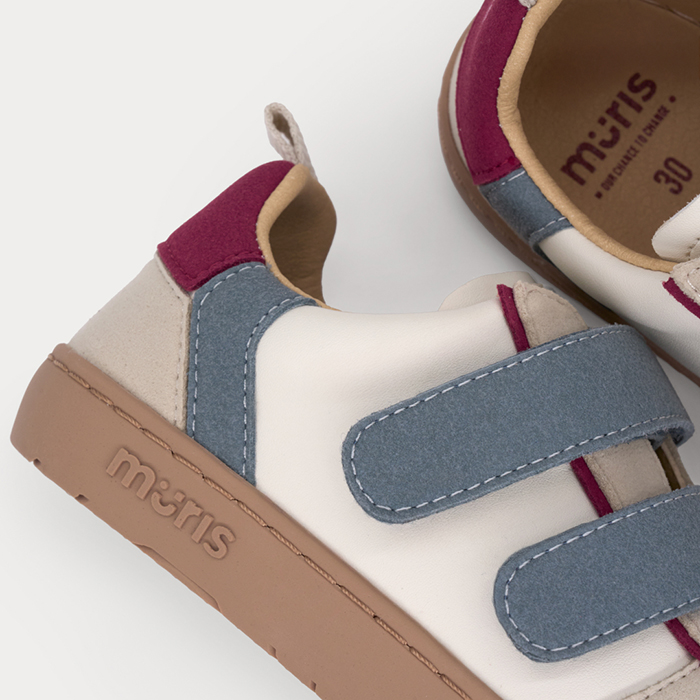 Muris – Petra Junior Ruby Red - Imagen 4